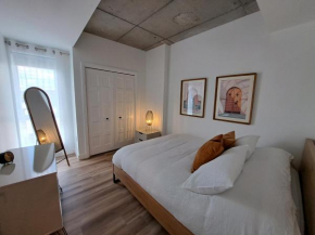Le 908, suberbe condo neuf avec piscine